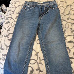 Preowned Abercrombie jeans great condition